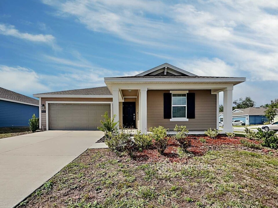 937 Caitlin Loop in Haines City, FL - Building Photo