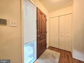 5393 White Mane in Columbia, MD - Building Photo - Building Photo