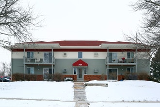 Knightsbridge Road Apartments in Waunakee, WI - Foto de edificio - Building Photo