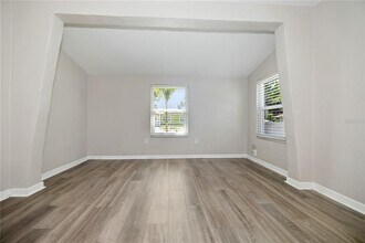 9314 N Ashley St in Tampa, FL - Building Photo - Building Photo