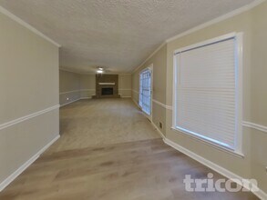 305 Woodsong Dr in Fayetteville, GA - Building Photo - Building Photo