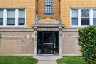 1900 S 51st Ave in Cicero, IL - Building Photo - Building Photo