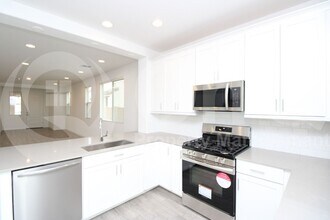 9535 W Roma Ave in Phoenix, AZ - Building Photo - Building Photo