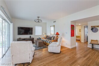 2671 Citrus Lake Dr in Naples, FL - Building Photo - Building Photo