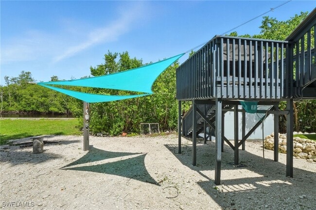 property at 936 Panther Creek Ln