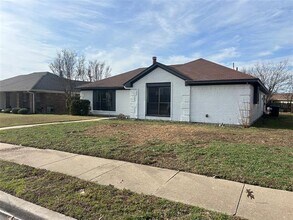 206 N Alder Dr in Allen, TX - Building Photo - Building Photo