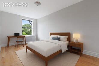 690 Riverside Dr, Unit 5D in New York, NY - Building Photo - Building Photo