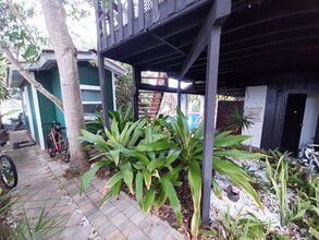 278 Kaha St, Unit Cottage in Kailua, HI - Building Photo - Building Photo