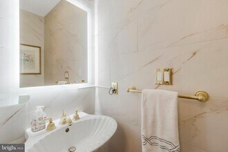 3230 Volta Pl NW in Washington, DC - Building Photo - Building Photo