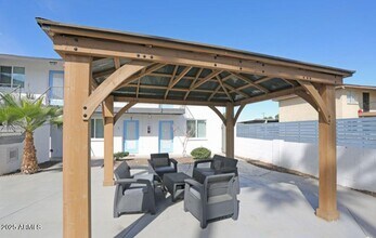 2922 N 35th St in Phoenix, AZ - Building Photo - Building Photo