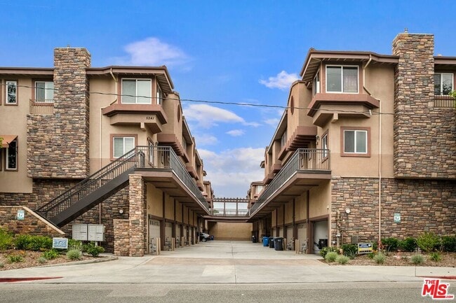 property at 5241 Colodny Dr