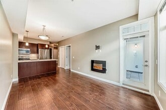 28 Auburn Bay Link SE in Calgary, AB - Building Photo - Building Photo