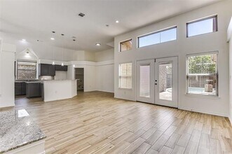 8518 Linda Vista Dr in Rowlett, TX - Building Photo - Building Photo