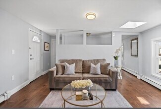 1 Telegraph St, Unit 3 in Boston, MA - Building Photo - Building Photo