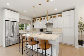 8372 E San Salvador Dr in Scottsdale, AZ - Building Photo - Building Photo