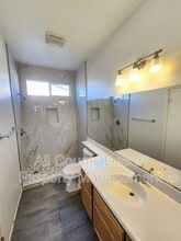 41213 Mackenzie Lane in Indio, CA - Foto de edificio - Building Photo