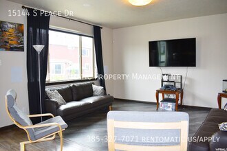 15144 Peace Dr in Bluffdale, UT - Building Photo - Building Photo