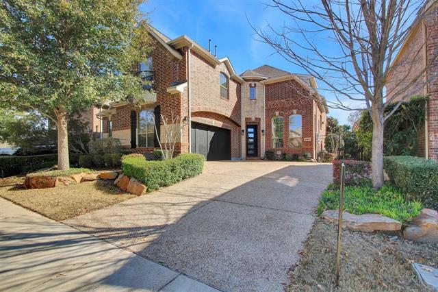 property at 4804 Lofty Ln