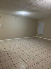 605 Estrada Ln in Kissimmee, FL - Building Photo - Building Photo