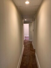 2325 Ohio Ave, Unit 2 in Cincinnati, OH - Building Photo - Building Photo