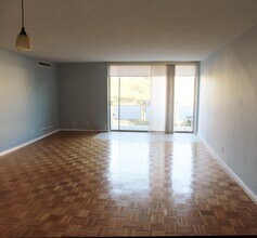 50 Park St, Unit 45 in Brookline, MA - Building Photo - Building Photo