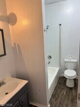 1165 E State St, Unit 2 in Trenton, NJ - Building Photo - Building Photo