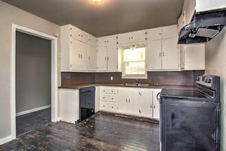 3614 30th St in Lubbock, TX - Building Photo - Building Photo