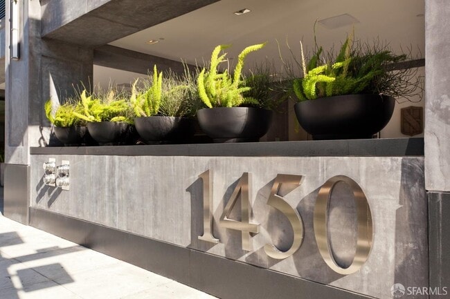 property at 1450 Franklin St