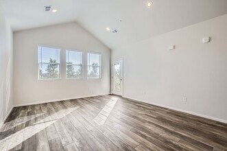 2060 Autumn Moon Dr in Windsor, CO - Building Photo - Building Photo