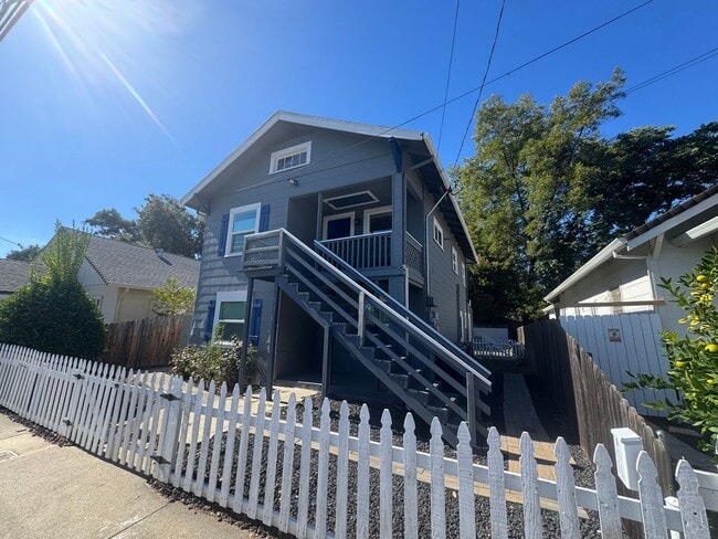 3116 40th St in Sacramento, CA - Building Photo - Building Photo