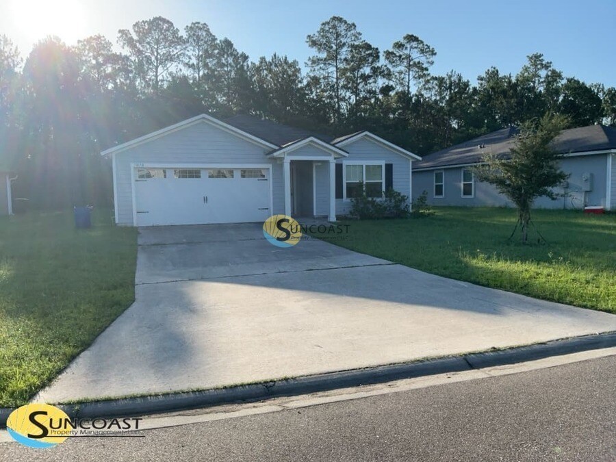 7076 Plymouth Grove Ct in Jacksonville, FL - Building Photo