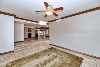 15620 North 8th St in Phoenix, AZ - Building Photo - Building Photo