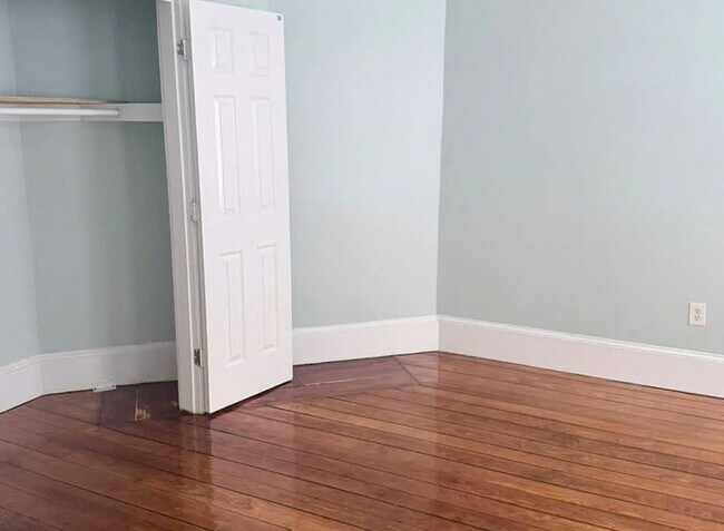 79 McLellan St, Unit 3 in Boston, MA - Building Photo - Building Photo