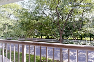 313 Avalon Cir in Smithtown, NY - Building Photo - Building Photo