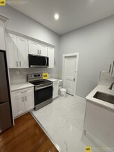 400 Commonwealth Ave, Unit #4 in Boston, MA - Building Photo - Building Photo