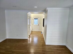 4552 Opal Dr in Hoffman Estates, IL - Building Photo - Building Photo
