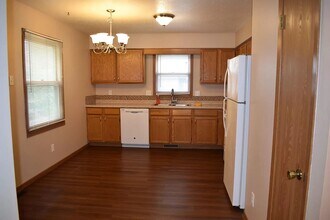 352 3rd Ave in Marion, IA - Building Photo - Building Photo