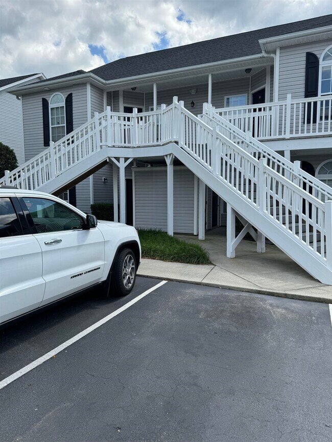 property at 101 Westhaven Dr