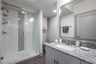 Magnolia at West Lemmon in Dallas, TX - Building Photo - Interior Photo