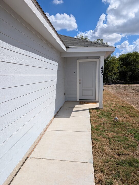 422 Argyle Hl in San Antonio, TX - Building Photo
