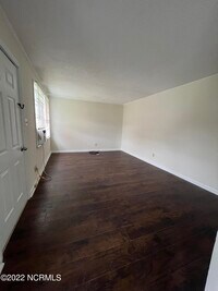 220 York St photo'