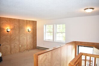 28 Johnson St in Milford, NH - Building Photo - Building Photo