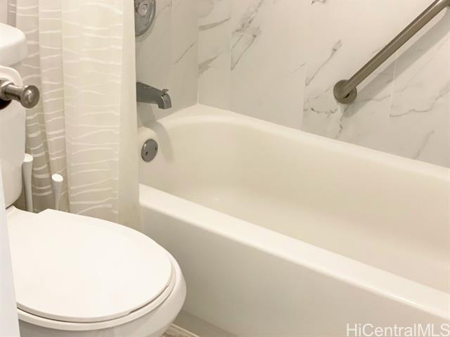 1920 Ala Moana Blvd in Honolulu, HI - Building Photo - Building Photo