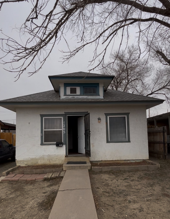 1205 E 13th St in Pueblo, CO - Building Photo