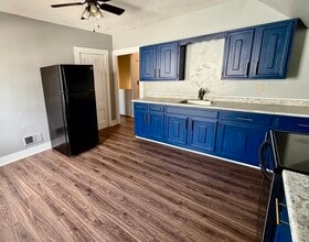 86 Maplewood Ave in Gloucester, MA - Building Photo - Building Photo