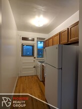 634 W Barry Ave, Unit B622-S3 in Chicago, IL - Building Photo - Building Photo