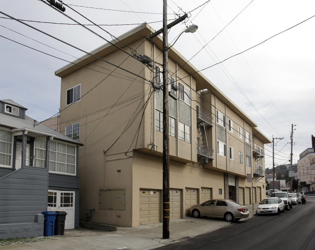 4 Vendome Ave in Daly City, CA - Building Photo - Building Photo