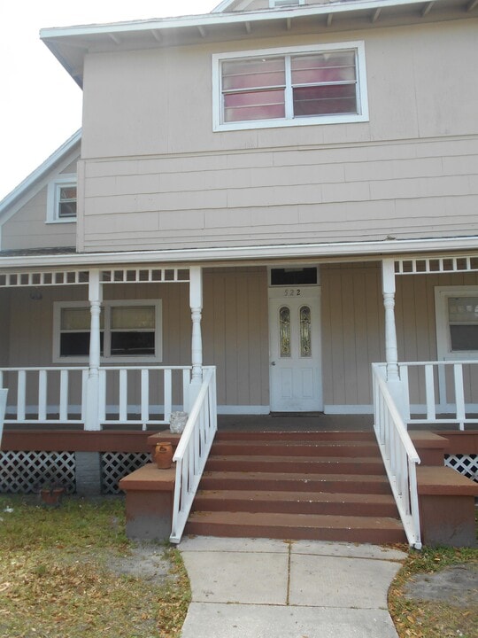522 Mabbette St in Kissimmee, FL - Building Photo