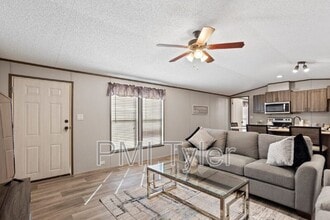 119 Sugar Maple Ln in Kilgore, TX - Building Photo - Building Photo