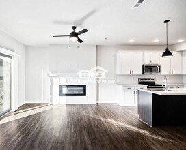 3652 NE Marissa Ln in Ankeny, IA - Building Photo - Building Photo